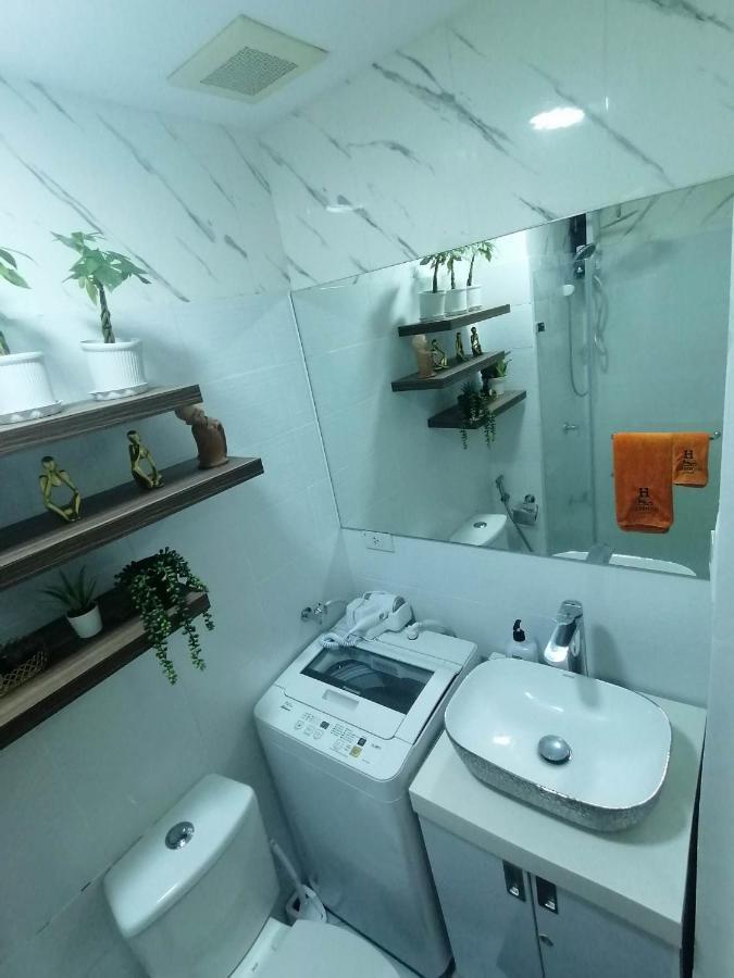 Cozy Studio Unit At Sun Residences Quezon City Extérieur photo